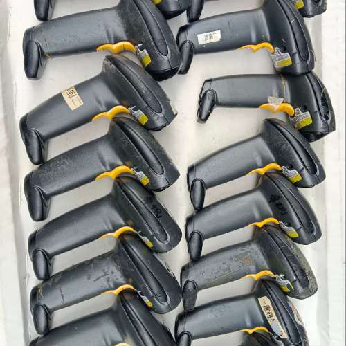 请询价；Symbol讯宝LS4208无线扫描枪，PN：LS4208-