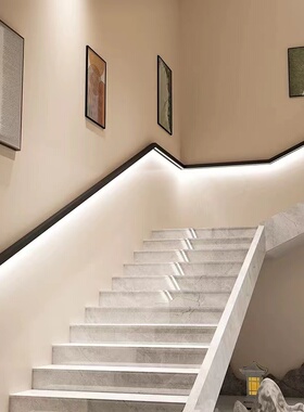 楼梯扶手灯侧面发光人体感应老人幼儿园灯带扶手自装家用楼梯照明