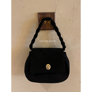 黑色小香风手提包丝绒复古链条斜跨小包 包包秋冬新款 cosy zing