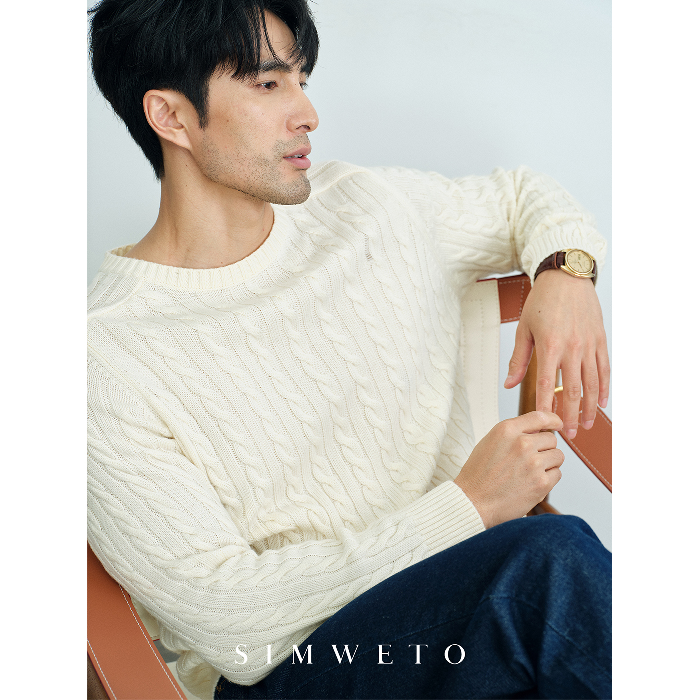秋冬经典舒适 7针复古绞花插肩袖 圆领长袖毛衣男白色保暖羊毛衫