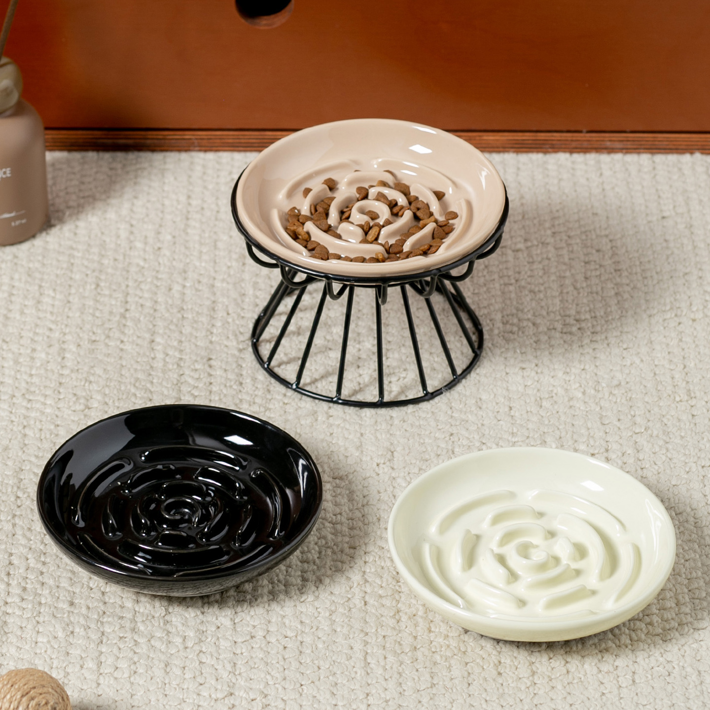 Miapet迷宫慢食宠物盘带加高铁架