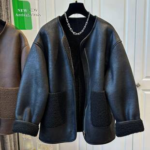 香港黑色皮毛一体外套女冬季大码胖mm宽松高级机车复古保暖上衣女