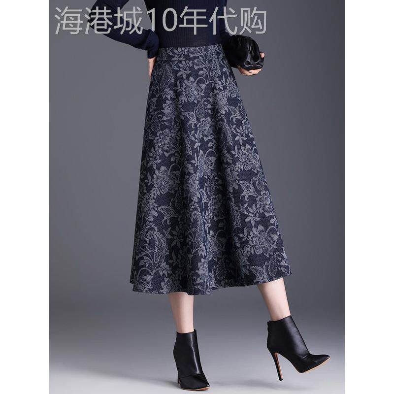 碎花半身裙女2025春秋新款垂感高级感A字裙松紧腰巨好看百褶裙子