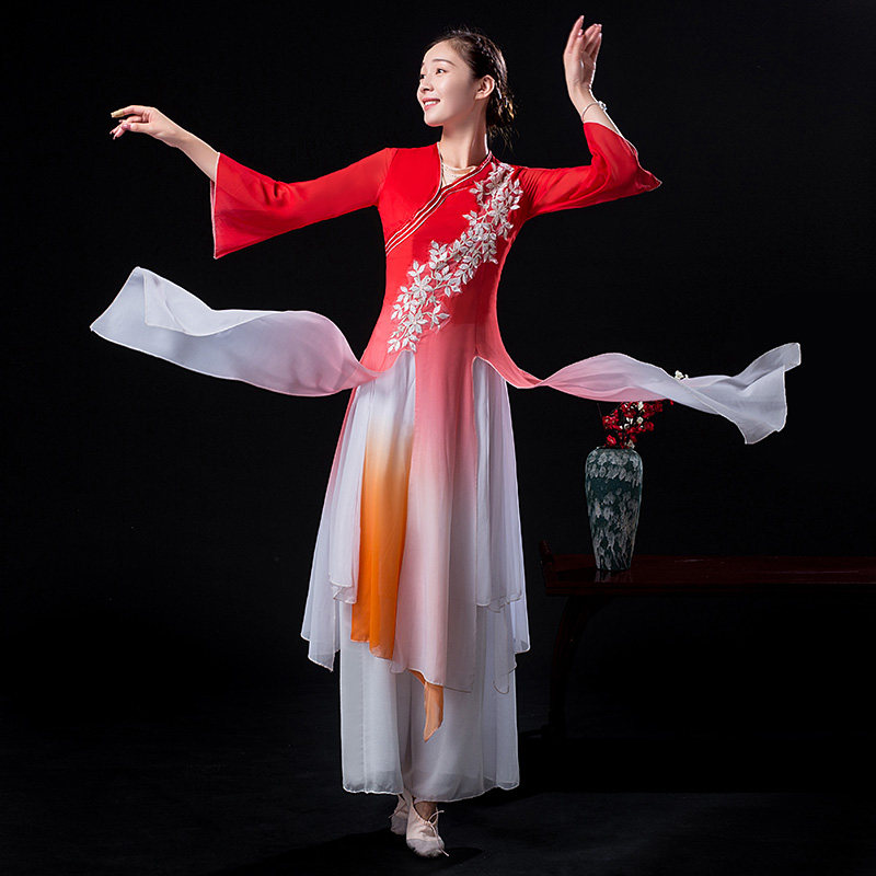 古典舞演出服女飘逸中国风民族扇子舞伞舞雪纺秧歌服装新款套装