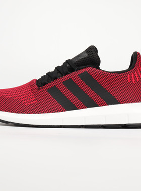 Adidas/阿迪达斯正品 Swift Run 三叶草系列男子运动跑步鞋B37735