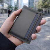 意式 极简军工TPU复合面料高频无缝简约信用卡包小钱包身份证包