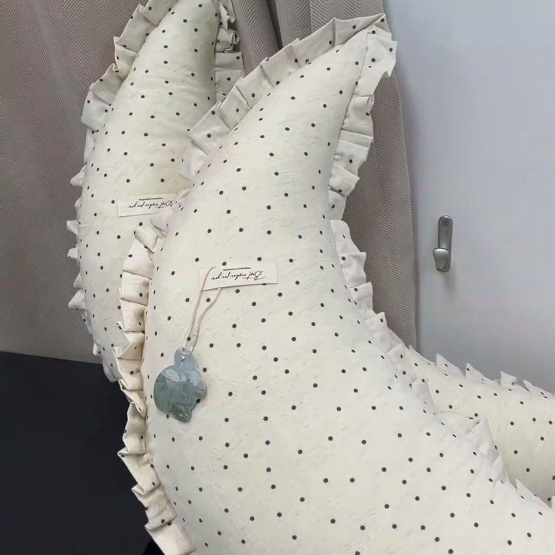 2026新款棉麻月牙抱枕宝宝安抚枕可拆洗孕妇夹腿床头靠垫A类爆款