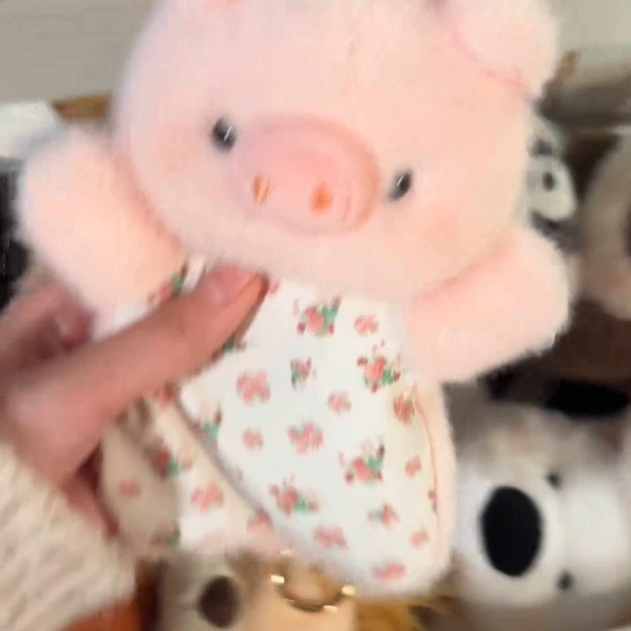 豆袋玩偶安抚趴趴兔子解压神器桌面搭子垫手毛绒陪伴礼物公仔