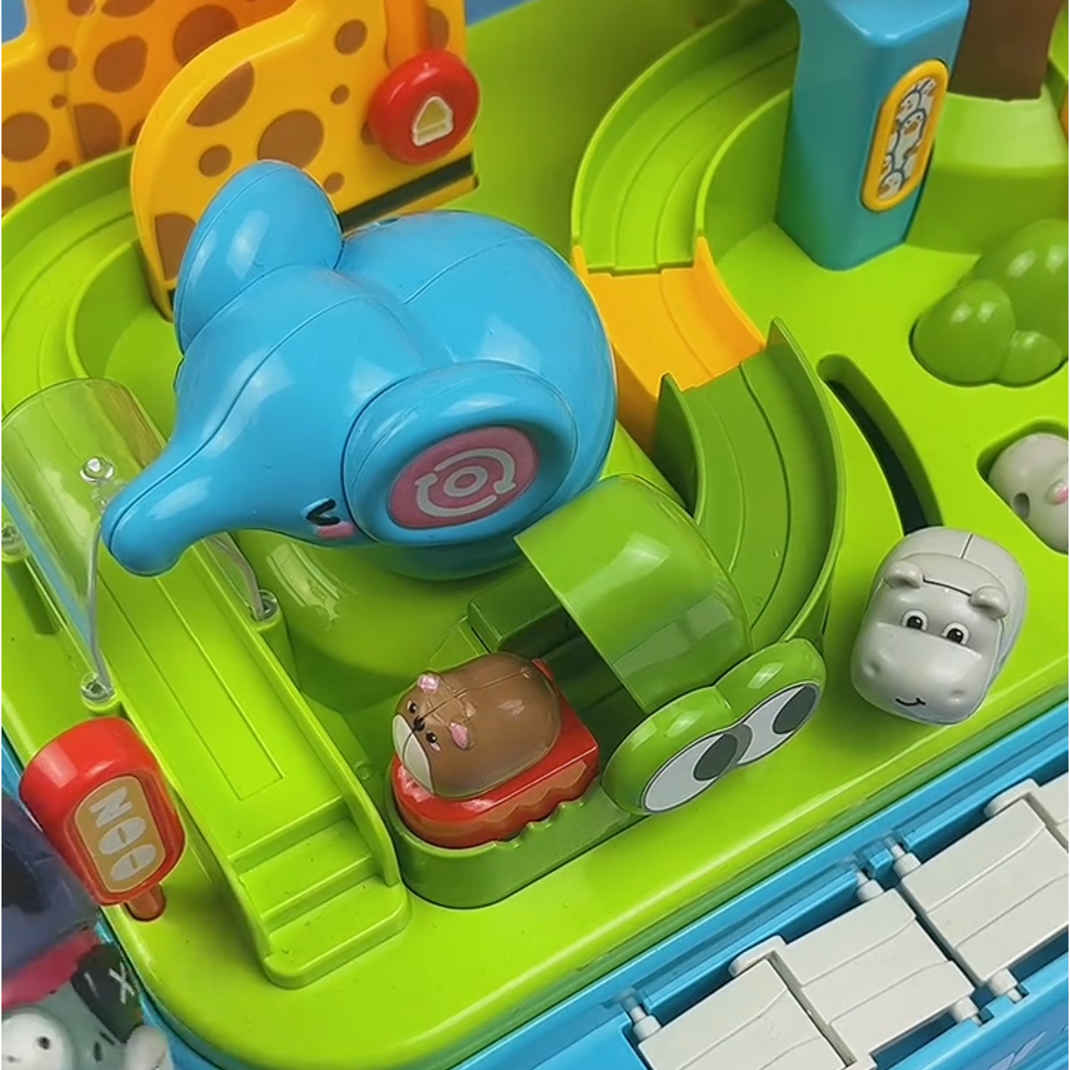 动物园闯关大冒险儿童益智通关滑行汽车轨道玩具幼儿园男孩生日礼