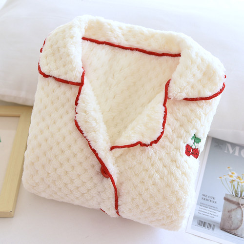 法兰绒甜美秋冬睡衣套保暖亲肤