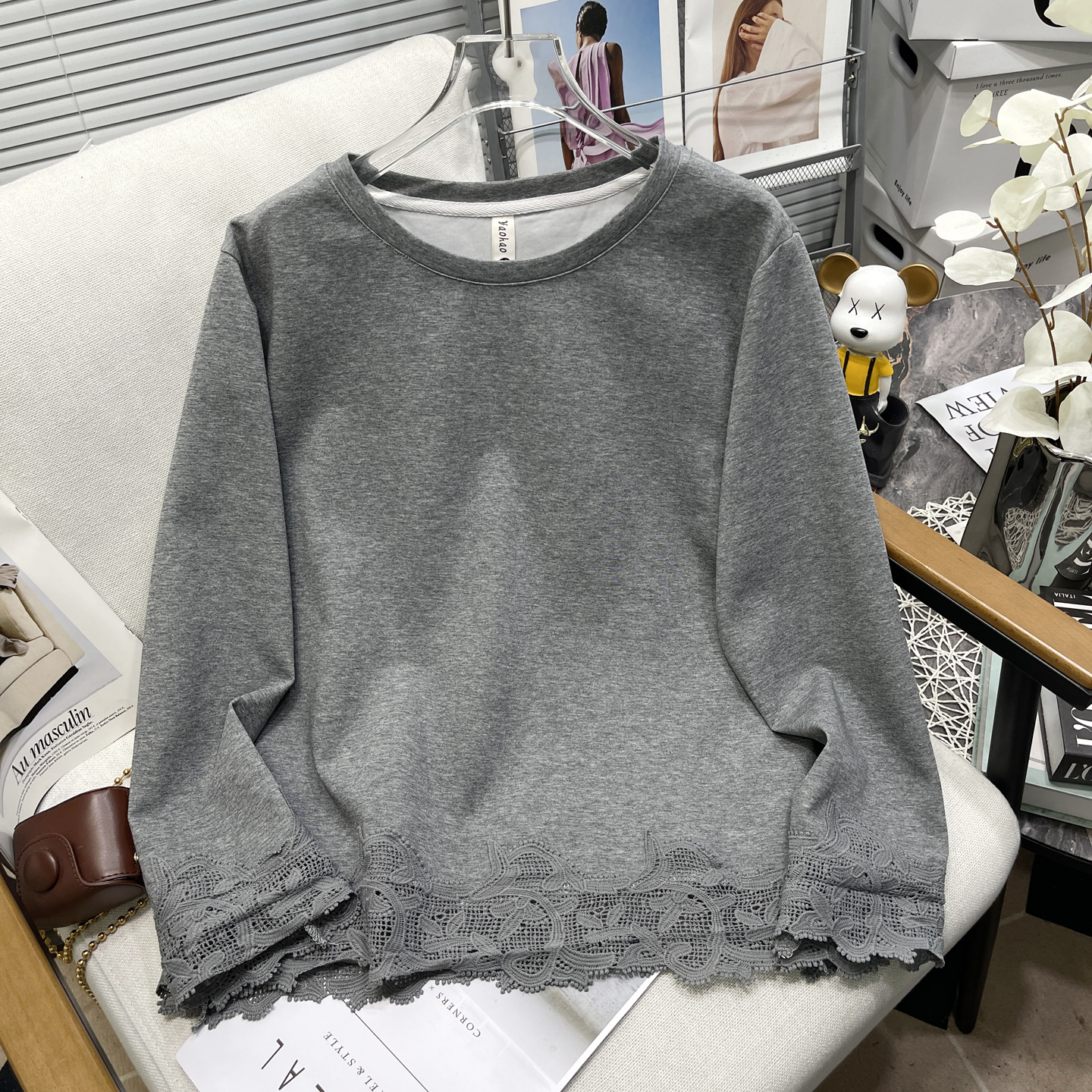 大码女装高端蕾丝白色长袖T恤女