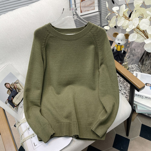 大码女装温柔风纯色针织毛衣