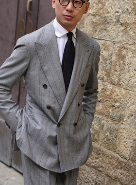 CM那不勒斯皇后意大利Drago skyfall灰色鱼骨纹宽条法兰绒套装370