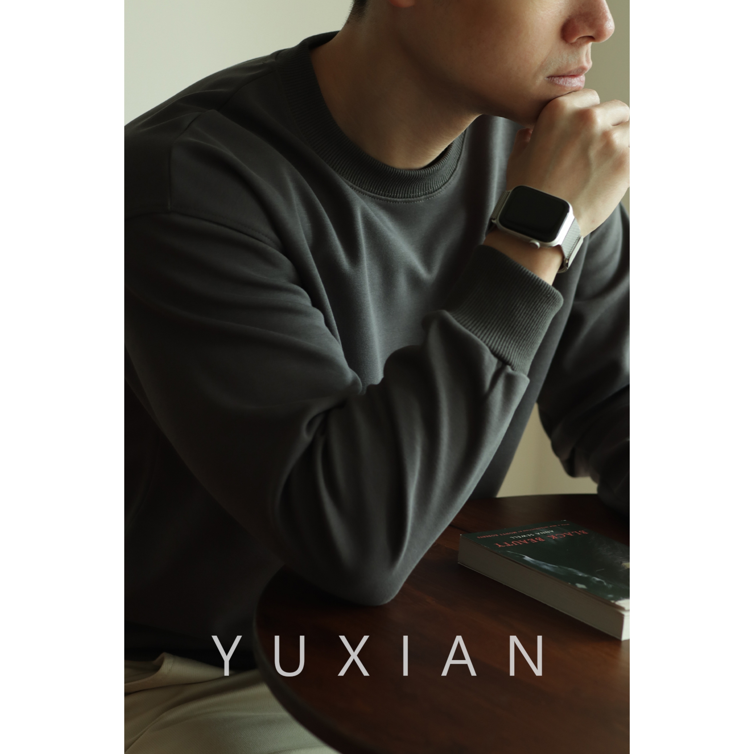 余闲水柔棉日系套头卫衣