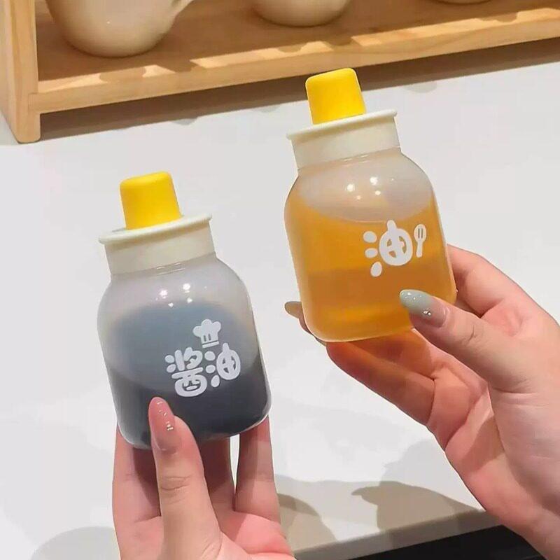 墩墩挤压油壶酱油醋番茄沙拉