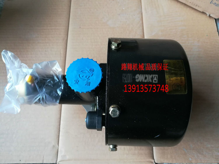 XP302261压路机刹车助力泵