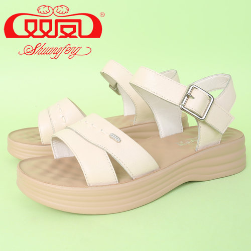 【买1赠5】双凤皮鞋2026夏季新款休闲舒适一字扣妈妈凉鞋72F-6009