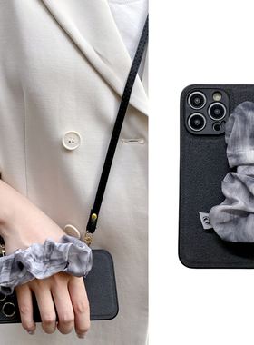 黑色晕染褶皱丝巾腕带适用华为nova12Pro手机壳11/10可背带9/8斜挎7挂绳6荣耀200/100高级感90/80小众70软60