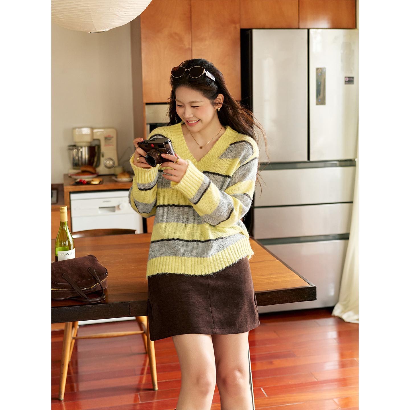 潘不卷12.25新品上新10:00AM韩系宽松条纹V领毛衣