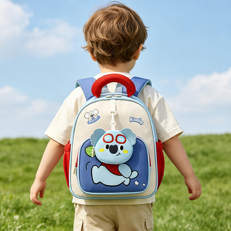 幼儿园中大班轻便研学背包图片