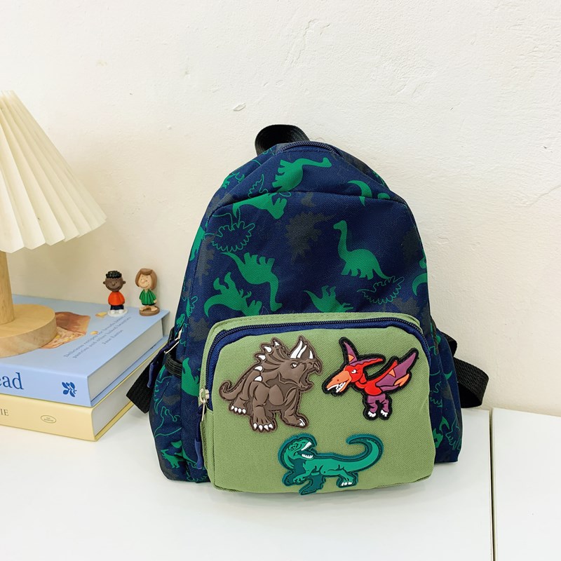幼儿园儿童书包轻便研学背包图片
