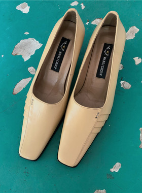 vintage复古怀旧经典款大方头舒适中跟淡黄色单鞋晚晚风古着鞋WL