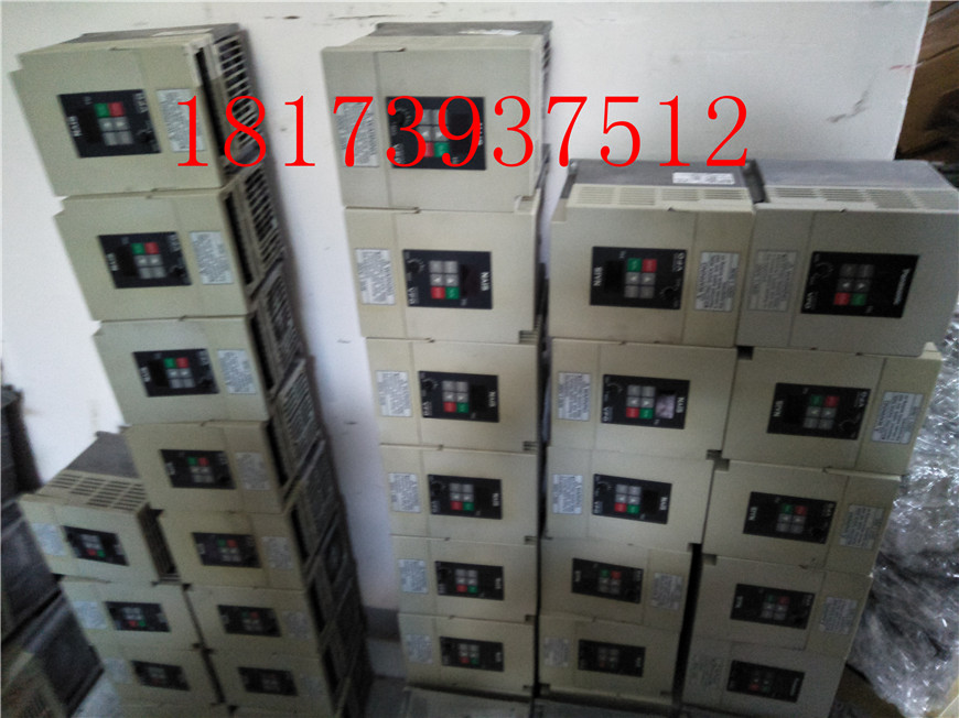 松下VF0变频器  1.5KW 220V BFV00152G BFV00152GK 质量包好 现货
