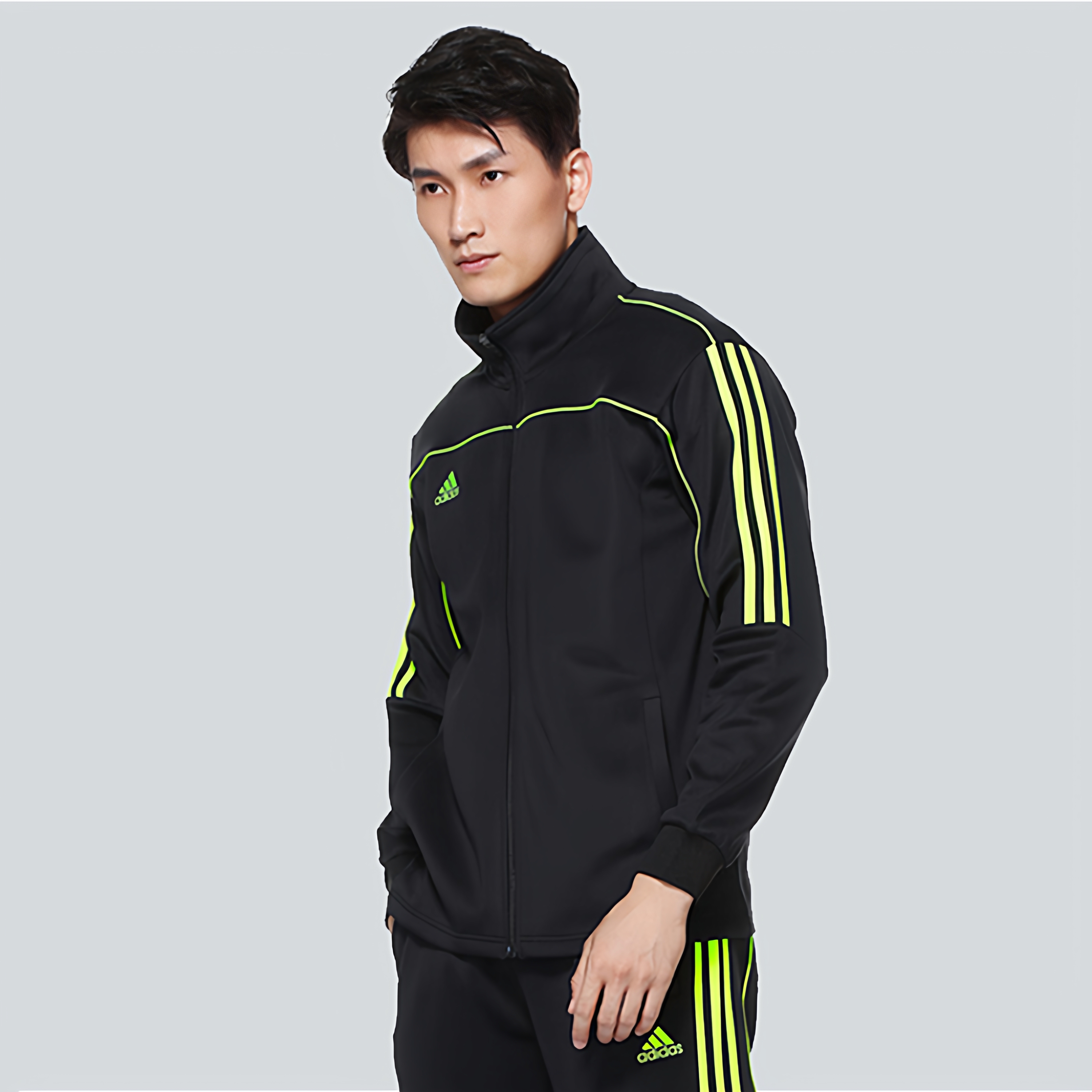 Adidas阿迪达斯外套男女新款休闲夹克透气运动上衣轻薄防风防晒衣