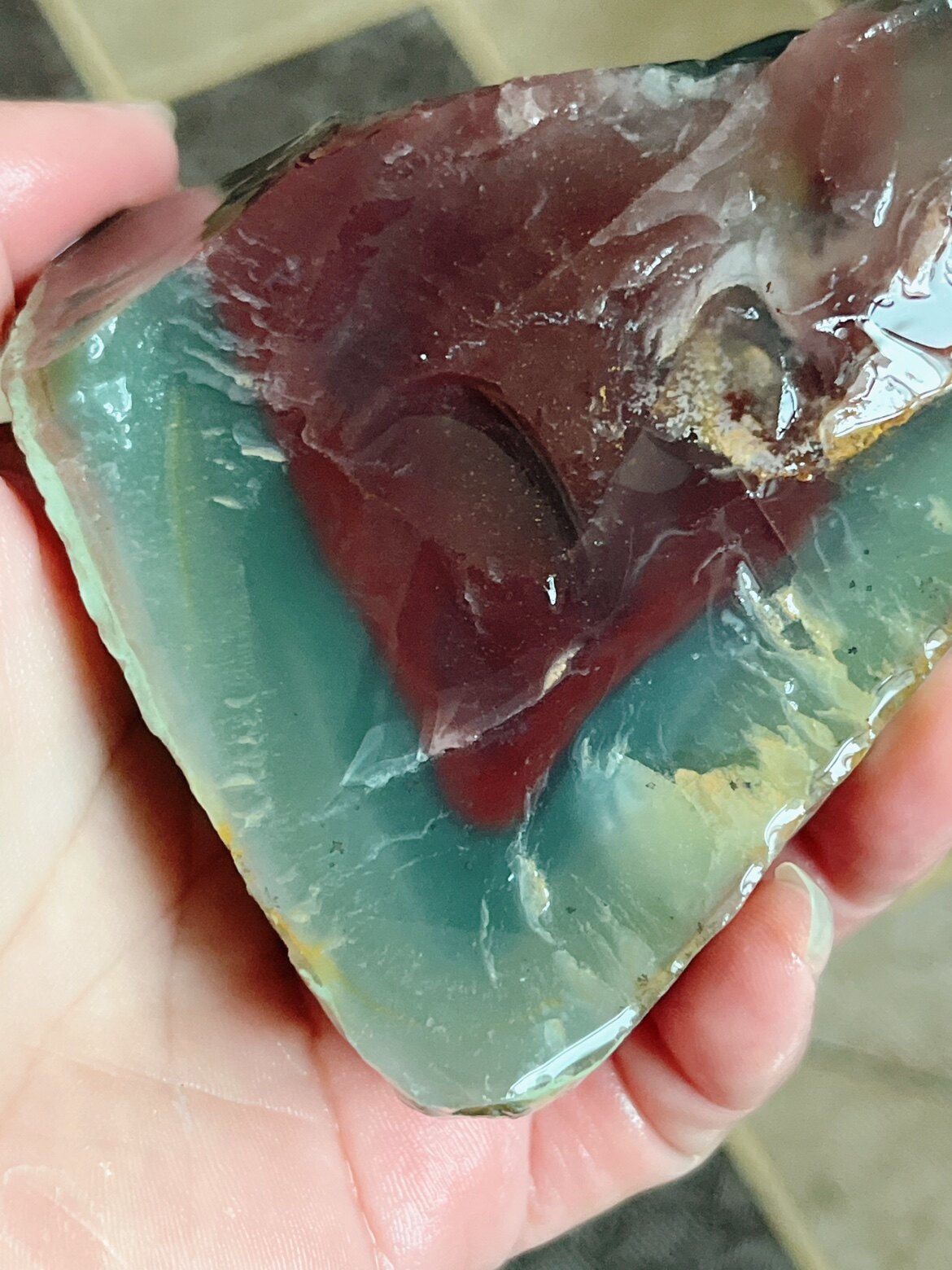 精品收藏太平山老坑红心绿边料重量680克