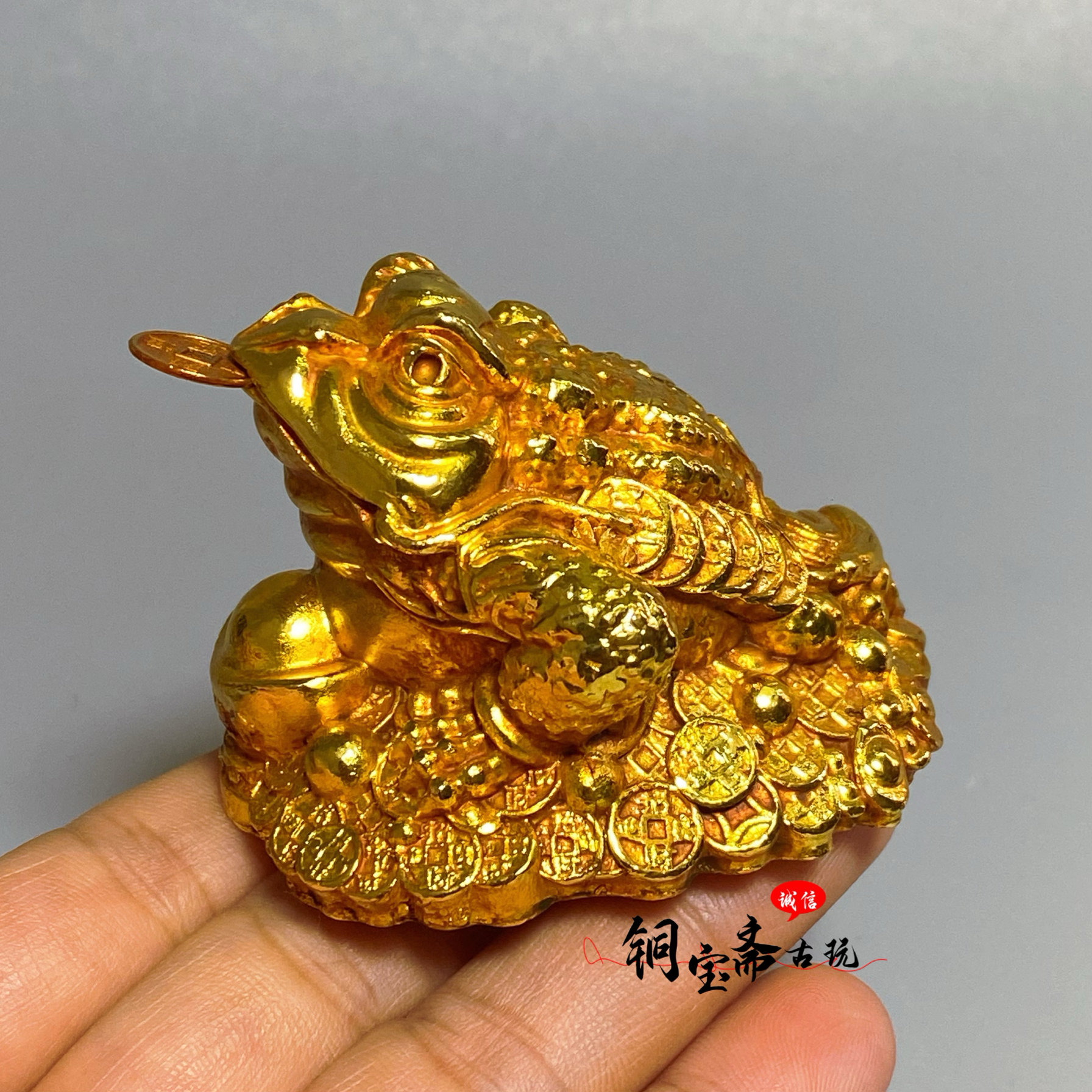 复古铜器镀金元宝金蟾招财进宝三足蟾蜍家居客厅酒柜玄关装饰摆件