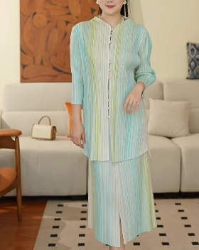 三宅渐变上衣B702+半裙B1034