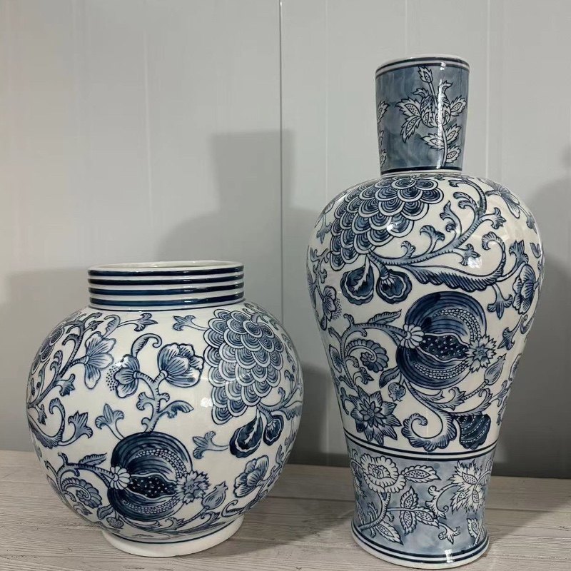 莲花坐隐青花瓷陶瓷新中式花瓶玄关高级感花器复古客厅插花器摆件