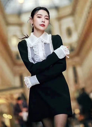 现货 复古时髦宫廷感珍藏黑白经典心醉的 手工层层荷叶蕾丝连衣裙