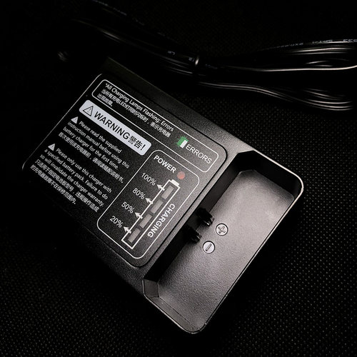神牛VC18 V850II V860II闪光灯电池VB18座充充电器