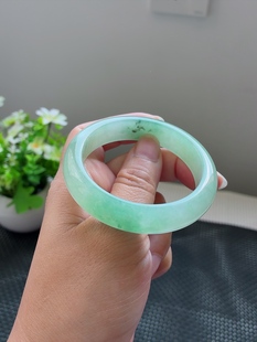 天然翡翠缅甸A貨52圈冰糯果绿底飘绿宽边手镯尺寸51.8 7.9mm 12.7