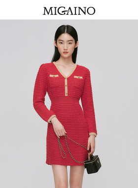 曼娅奴2024年秋冬V领收腰显瘦新年红色针织长袖连衣裙MO44DW608