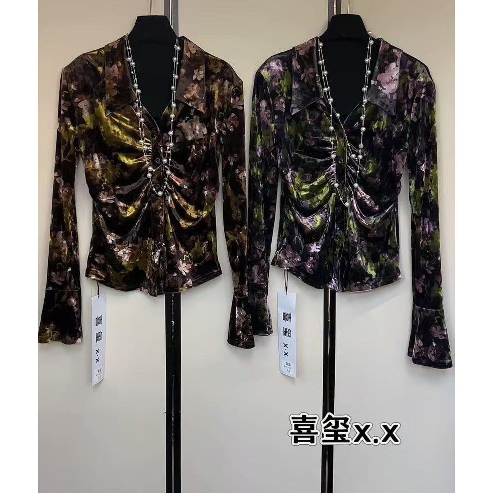 一善服饰冬上新复古印花修身小衫(垫肩不可拆不女项链)0559