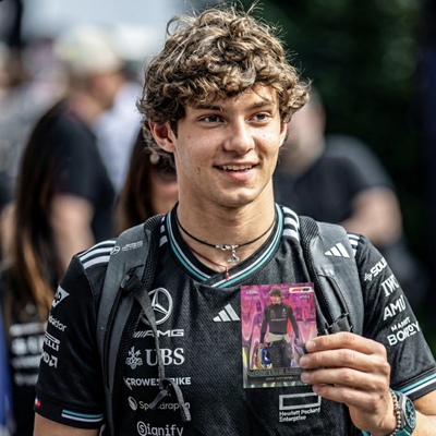 安东内利Andrea Kimi Antonelli正版F1方程式赛车topps新秀卡片