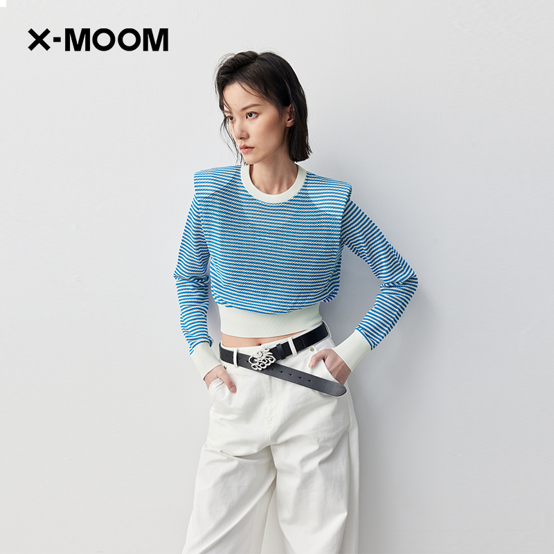 X--MOOM细条纹长袖垫肩针织衫