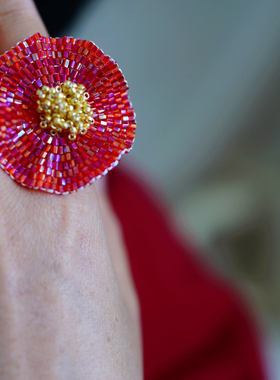 有光手作红山茶纯手工编织花朵串珠戒指小众设计师款创意新年饰品