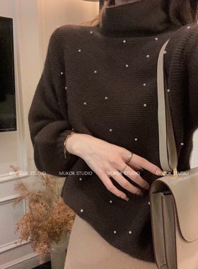 2025秋冬新款减龄红色钉珠羊毛慵懒风高领套头针织衫毛衣女