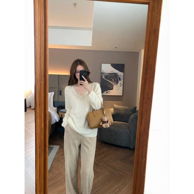 羊毛莱赛尔混纺蕾丝拼接V领设计感甜美长袖针织衫打底上衣