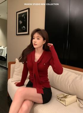 气质飘带领结金属扣毛针织衫长袖正肩显瘦温柔秋冬上衣