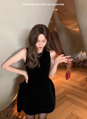 节日战袍~ 时尚不规则立体剪裁节日氛围感花苞丝绒裙小黑裙