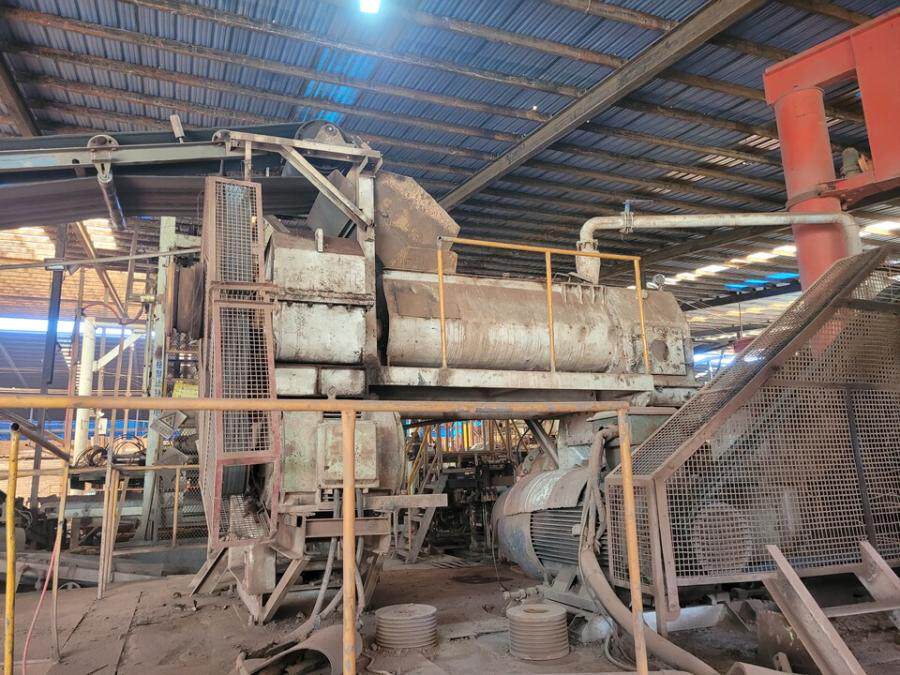 5月10日文山壮族苗族自治州砚山县者腊乡砚山县砚宏页岩砖厂两套搅拌机网络拍卖公告