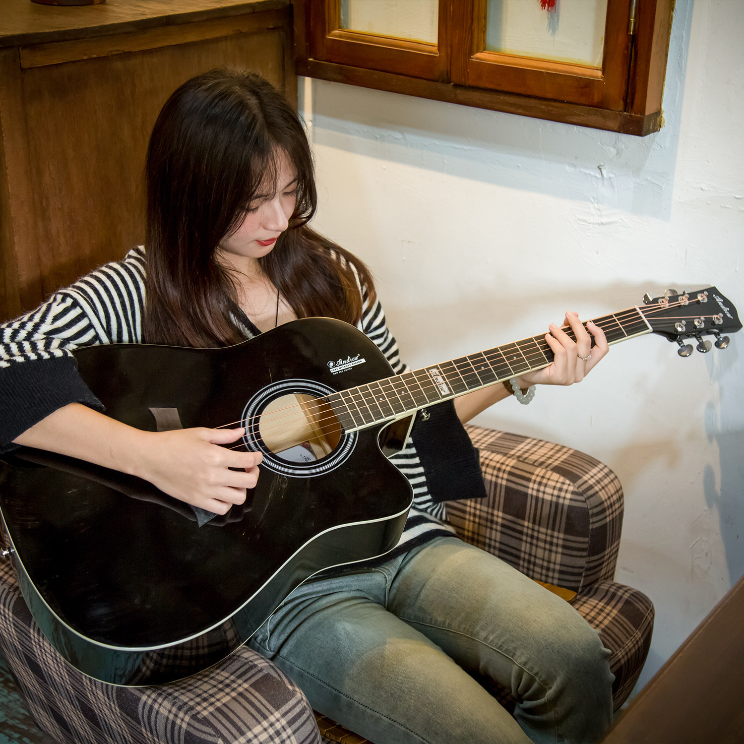 安德鲁单板民谣吉他初学者入门41寸亮光黑色吉他乐器