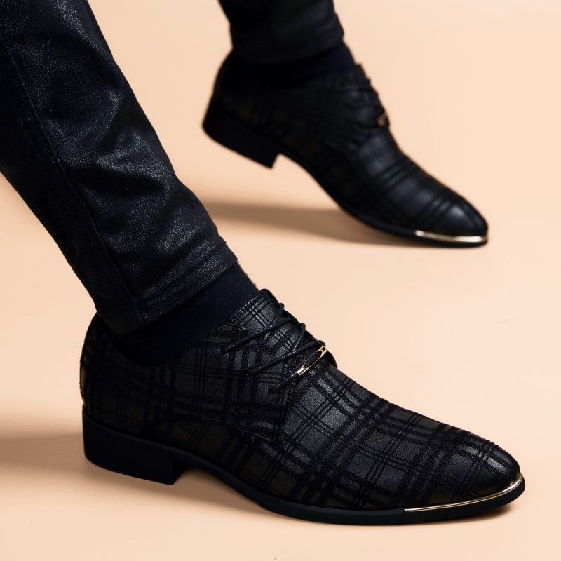 2021年新款潮流真皮男士尖头皮鞋韩版商务青年内增高软底休闲男鞋