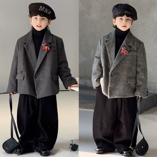 儿童西服2026新款男孩小少爷西装冬季加厚男童休闲毛呢闪亮礼服冬