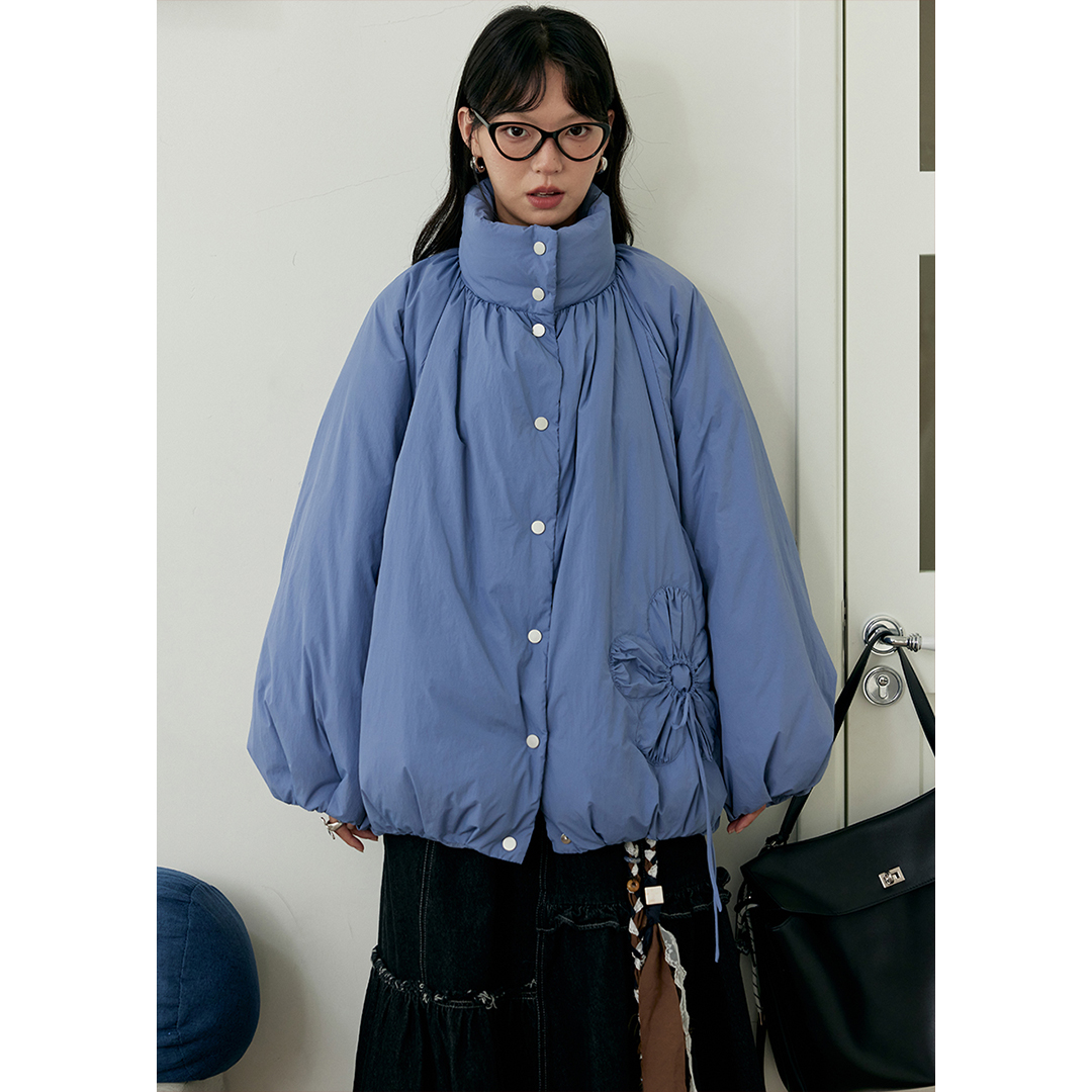 纸感轻薄立体花朵羽绒服