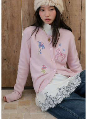 BLUEerror 小马刺绣短款圆领毛衣开衫女慵懒针织衫冬季